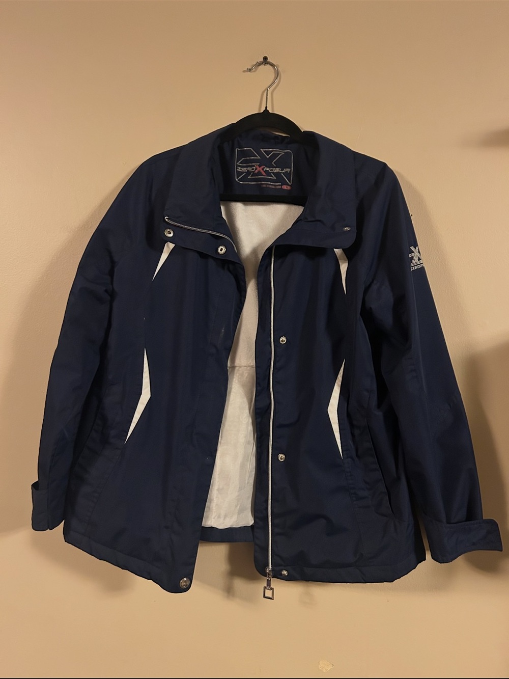 ZeroXposur Women’s Navy Blue Lightweight Coat (waterproof)– M